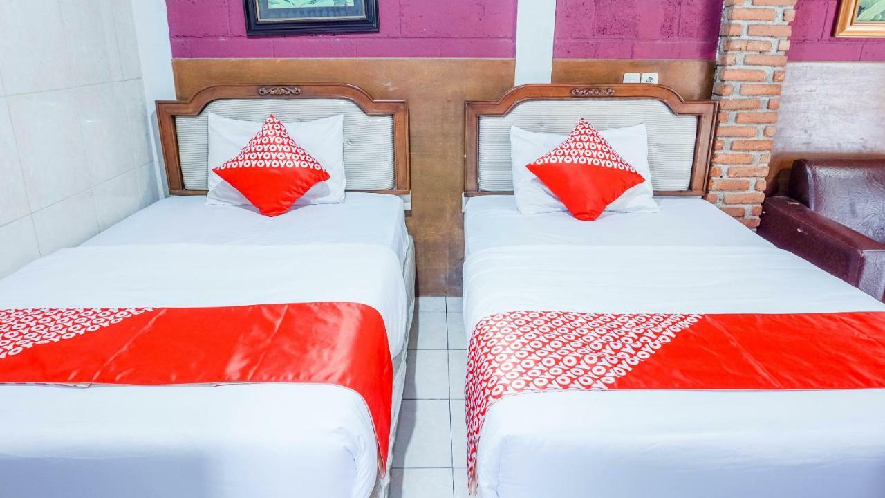 Oyo 1488 Hotel Cemara Asri Lembang Zewnętrze zdjęcie