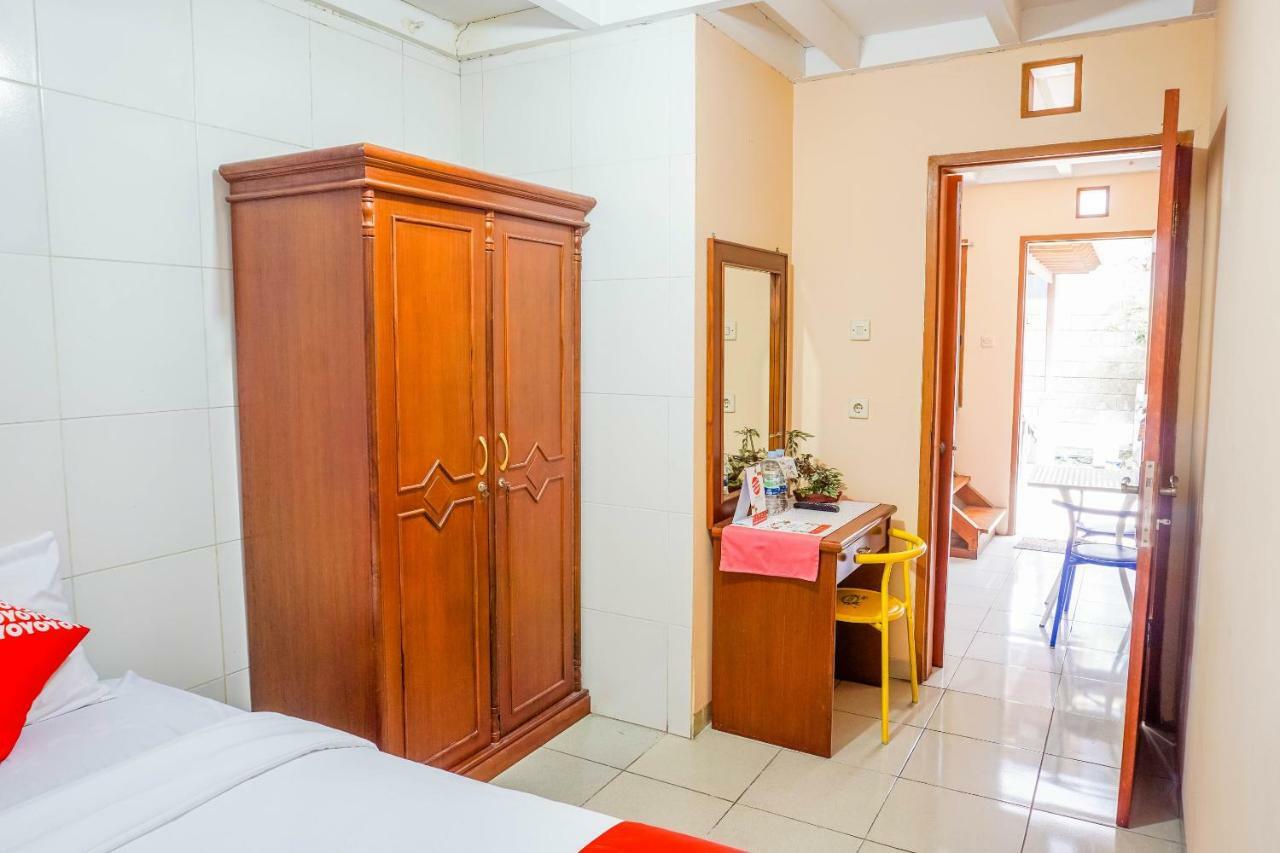 Oyo 1488 Hotel Cemara Asri Lembang Zewnętrze zdjęcie