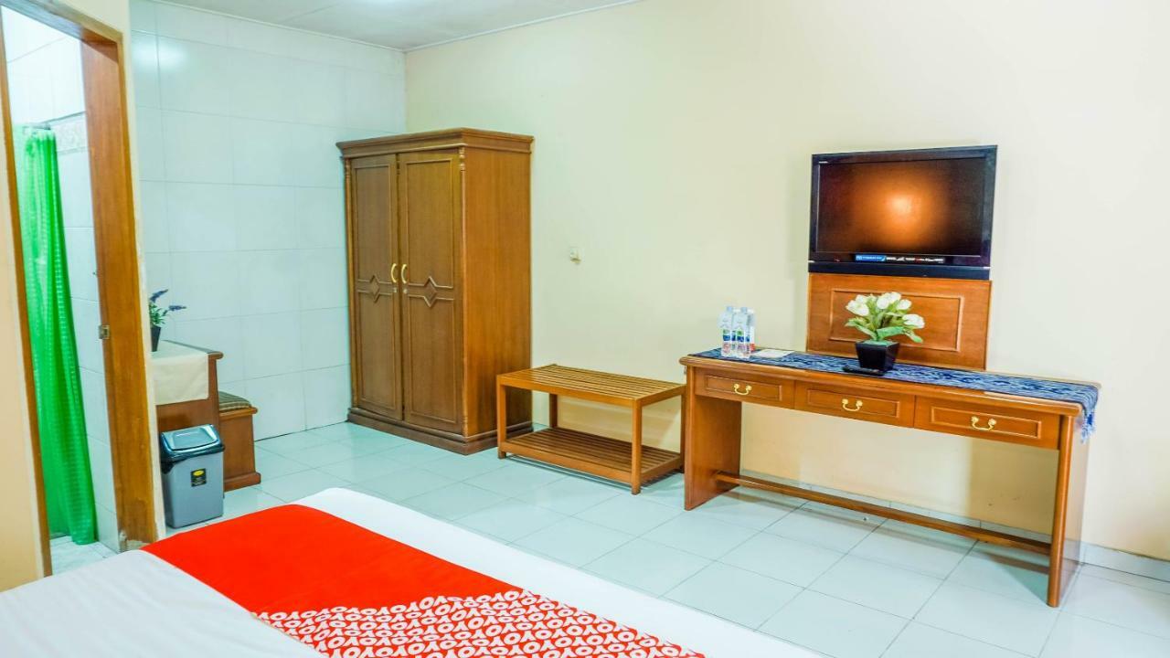 Oyo 1488 Hotel Cemara Asri Lembang Zewnętrze zdjęcie